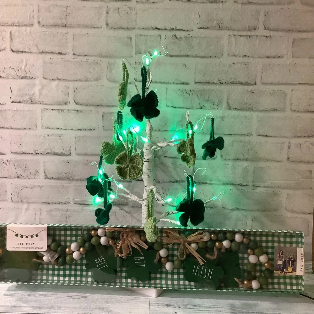 Rae Dunn St. Pat’s Day Wee Bit Irish Garland